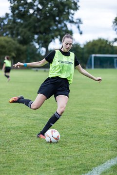 Bild 29 - Frauen SG Holstein Sued - SV Eintracht Luebeck : Ergebnis: 3:0